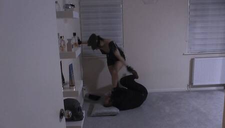 Officer Elektra's Foot and Ass Tease