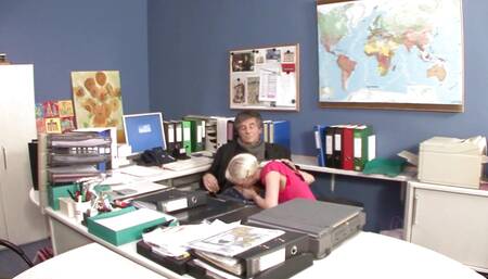 Blonde teen points out her talents to her employer's cock