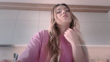 Office burps - smelly ones mp4 FULL HD