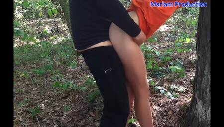 He Caught Me in the Woods and Fucked Me Hard, I Want More - Esec Shepirebuli
