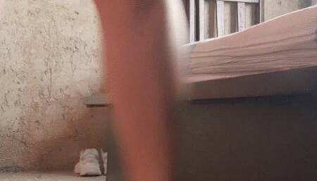 Feet and socks as much odor after workout (7)