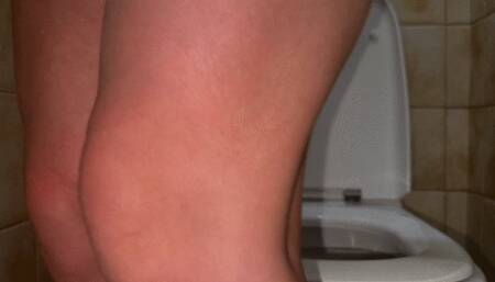 Pissing MILF compilation