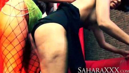 Gorgeous Sahara Knite gets dominated and licked