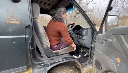 4wd off road revving m0