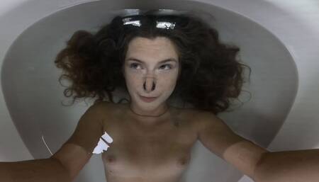 Open Eye Bathtub Training with Nathalia