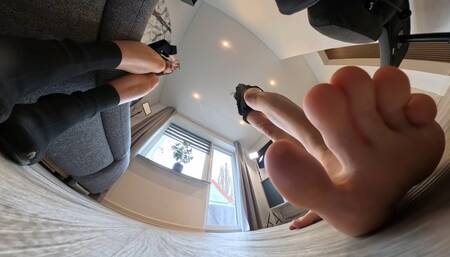 Annie and Sara in: CRUSHED! ( Unaware Giantess Barefoot Crush) 4K Version VR360