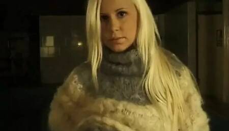 I'm Lucie, a Blonde Camgirl with a Shaved Pussy and Today I