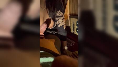Vedio of Fucking a Girl in a Moving Bus