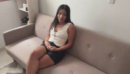 cachonda morena quiere ver como follo