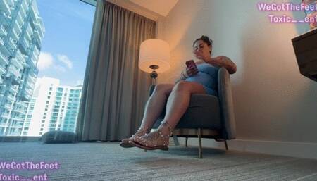 YOU DONT DESERVE MY FEET VOL 10 PART 1