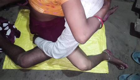 Dehati village outdoor wife chudai in jungle in Hindi