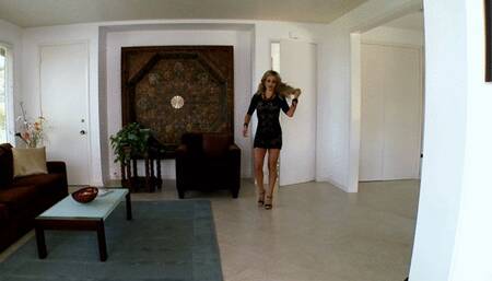 THIS SLUTTY MILF IS A PERFECT HOUSEWIFE