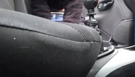 The street hooker serves the customer