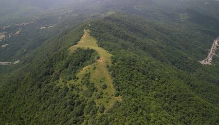 Mary J handcuffed while blowing soap bubbles part 1