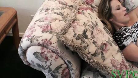 Cougar Stepmom Finds Out She Has Been Chating with Her Stepdaughter and They Fuck Each Other