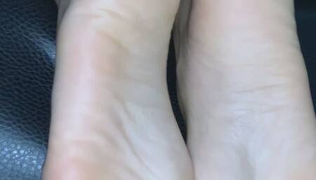 CUM ON SOLE PURPOSE SOLES AND TOES