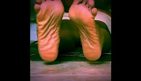 Foot Fetish Shower Feet Porn Videos (1) - FAPSTER