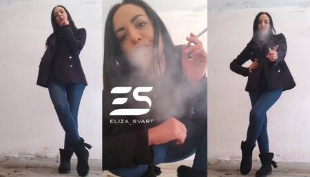 Outdoors smoke with cig crush in Ugg boots