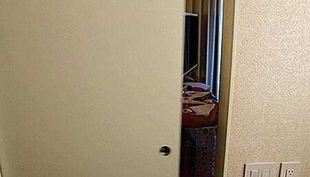 World Wide Apartment Wrestling 1! (reupload) Starring Angela Sommers and Christie Stevens!