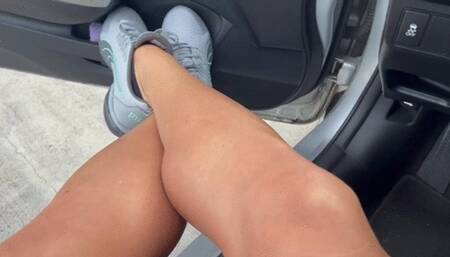 POV Car Flex Ankle Crossing Sneakers Calf Shake