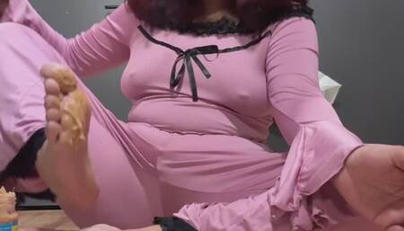 Peanut Butter & Foot Jam: A Treat for Kyle