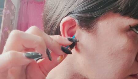 Very very dirty ears