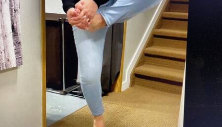 Laundry Time Toe Troubles MP4