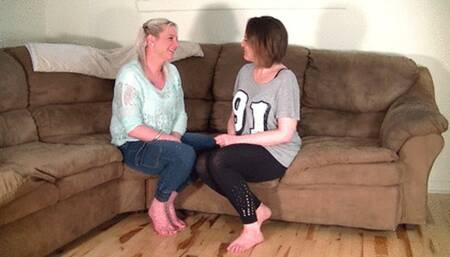 Isabelle kissing Gabrielle