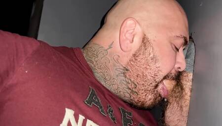Cum 4 Glory Hole Part 2