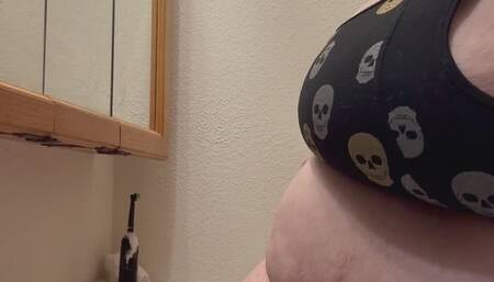 Heavy Belly Drops & Play — SSBBW Jiggle Show