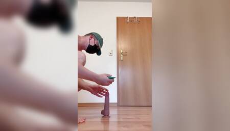 Stretches his hole and comes hands-free through an anal orgasm.