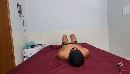 Face sitting, part 1, by Pietra Hunter and Slave, cam by Manu