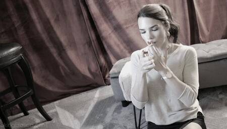 Smoking Erotica - Ivy Ireland 5 - smoking hand job 4K