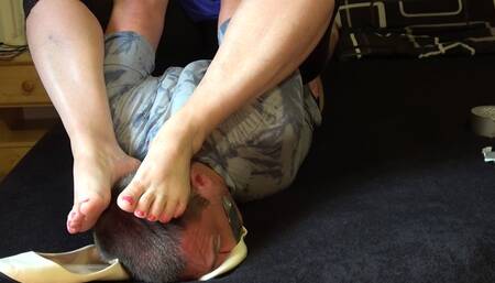 Sniff and Lick my Feet and Ballerinas