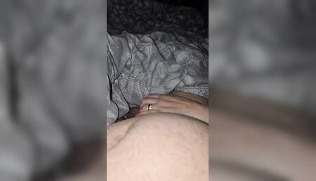Step son after surgery get a handjob from step mom nice hand