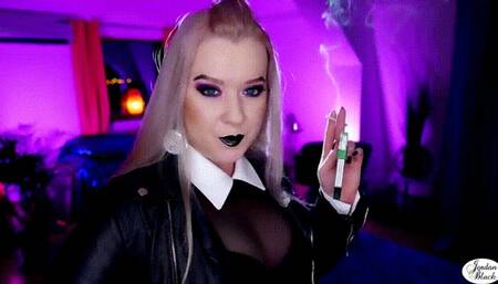 Nonchalant smoker [1080p, wmv]