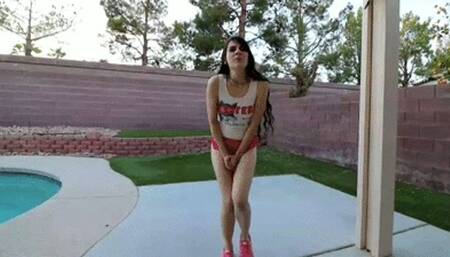 INEED2PEE Hooters Waitress Ziva Fey Pees her uniform