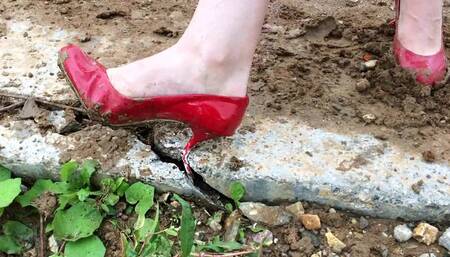 Wet and muddy high heels, high heels destruction, high heels in mud, high heels broken, high heels in trash, high heels roll over by car