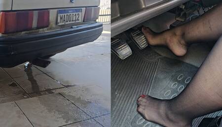 Wet exhaust turned me on (Custom)