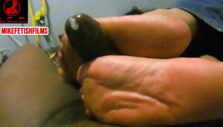 GIANT SPERMY SOLEJOB