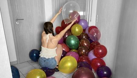 stomp popping 60 balloons part 7