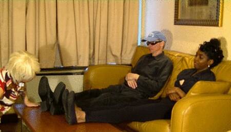 Black and white feet for Audrey