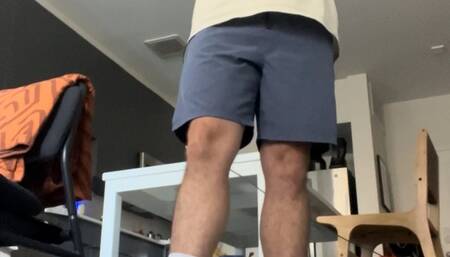 Flamboyant gay giant owns straight tiny