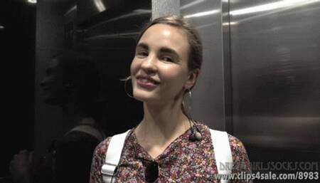 Laika's Sweaty Feet Experience - (Full HD 1080p Version)