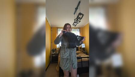 Mom with Big Tits Tries on Lingerie.