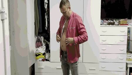 Clyde gets dressed for a date AVI