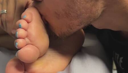 I Got On My Knees For Her Soft Latina Soles And All She Did Was Smirk