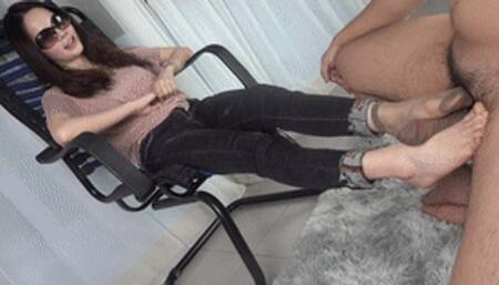 Su Su Goddess Stocking Beauty Foot Humiliation, Licking Feet and Footjob