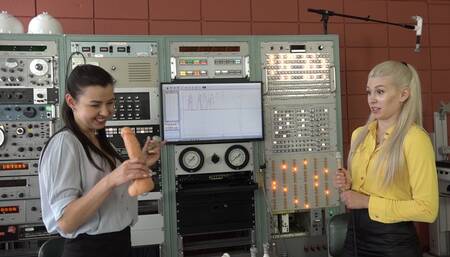 Anna and Lana Test Their Blowing - and Suction (MP4 - 1080p)