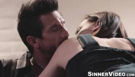 Lustful Sovereign Syre lifts his butt for a deep doggystyled by muscular Tommy Gunn